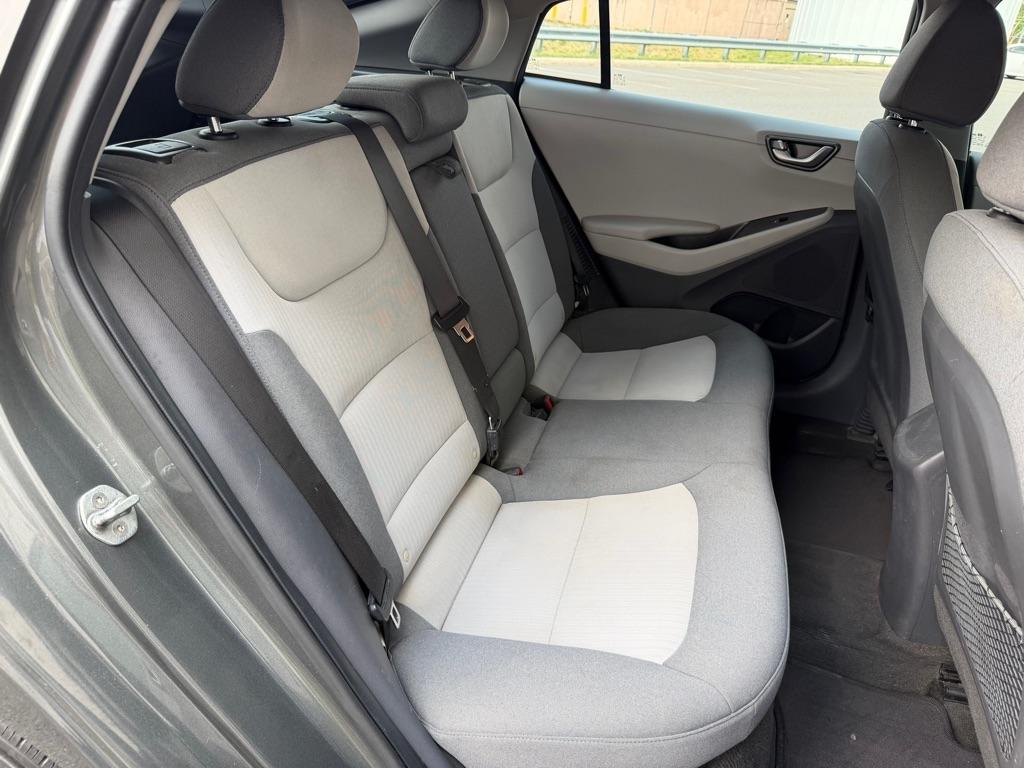 Hyundai Ioniq Plug-In Hybrid SE Hatchback 2020