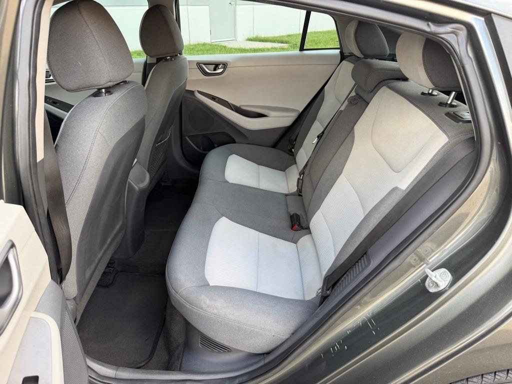 Hyundai Ioniq Plug-In Hybrid SE Hatchback 2020