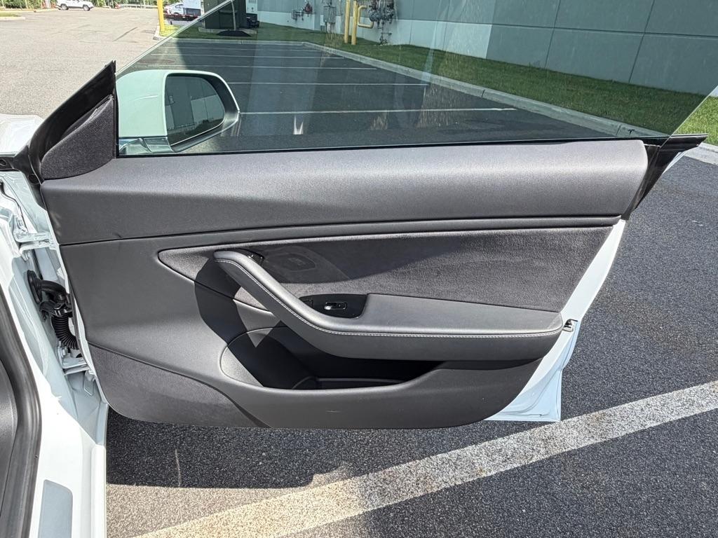 Tesla Model 3 Long Range AWD 2019