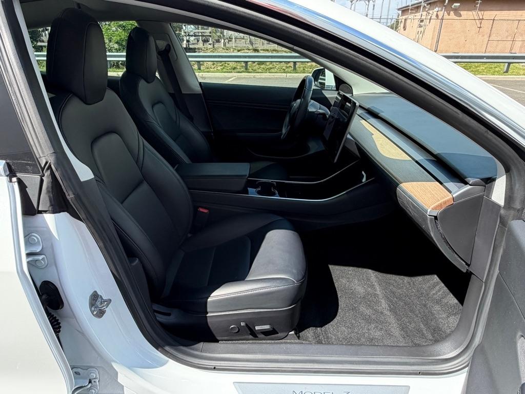 Tesla Model 3 Long Range AWD 2019