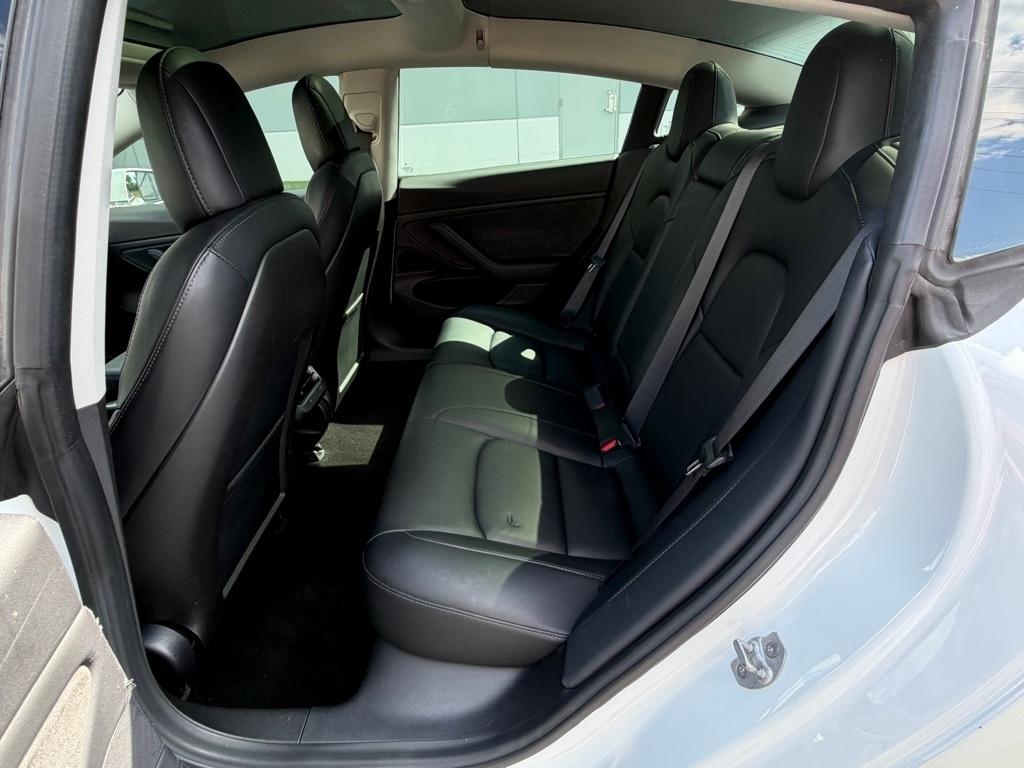 Tesla Model 3 Long Range AWD 2019