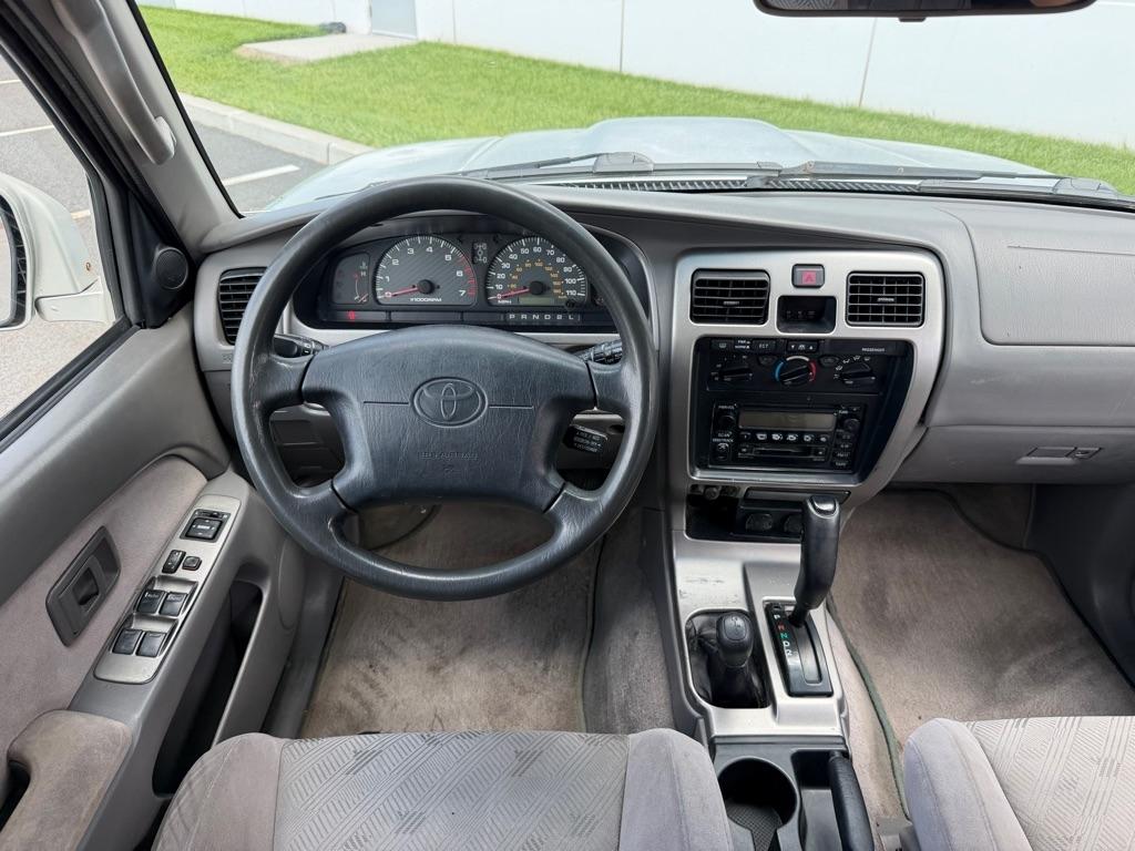 Toyota 4Runner SR5 2001