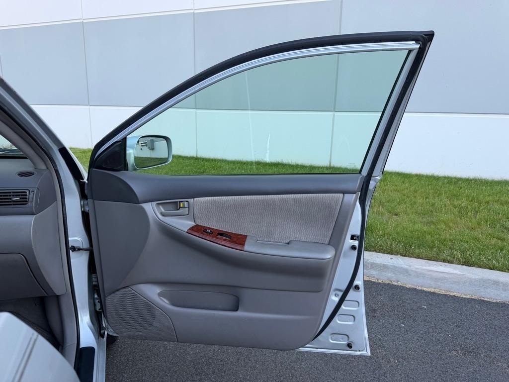 Toyota Corolla  2007