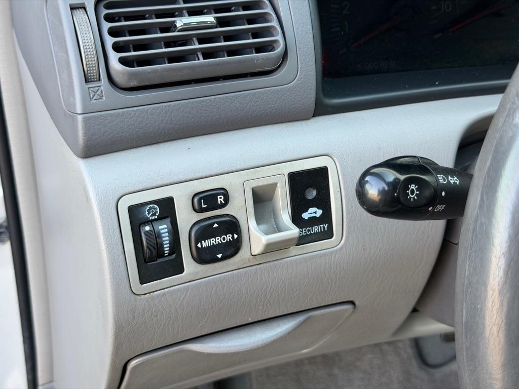 Toyota Corolla  2007