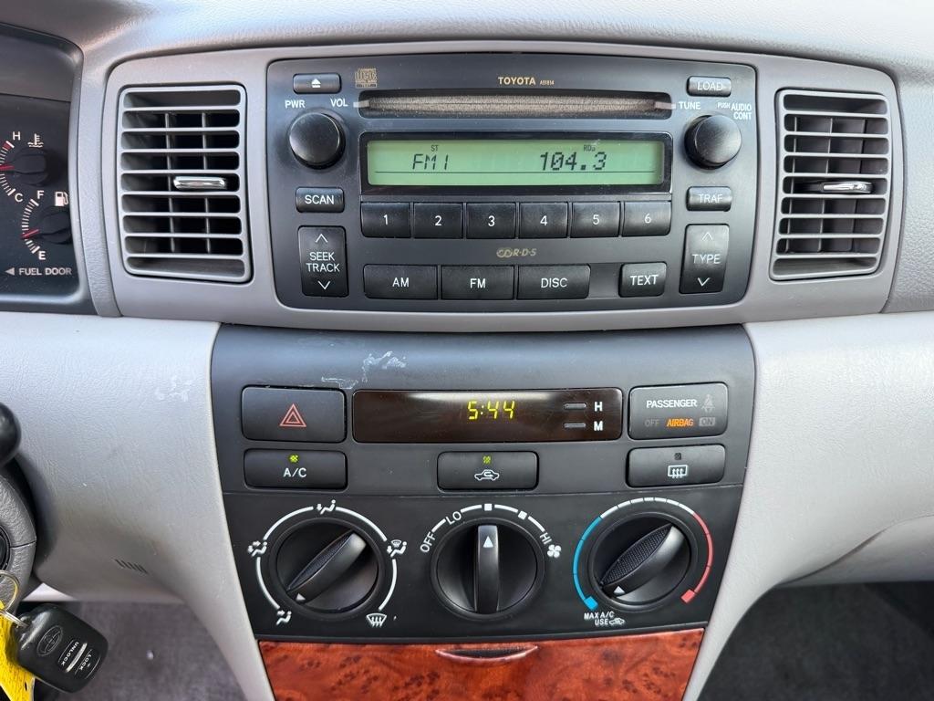 Toyota Corolla  2007