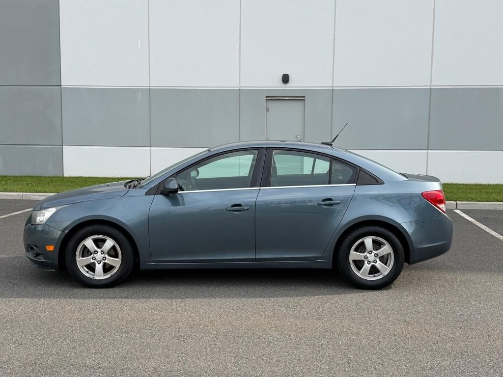 Chevrolet Cruze 4dr Sdn LT w/1LT 2012