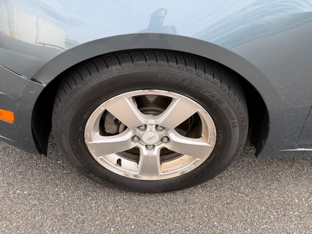 Chevrolet Cruze 4dr Sdn LT w/1LT 2012