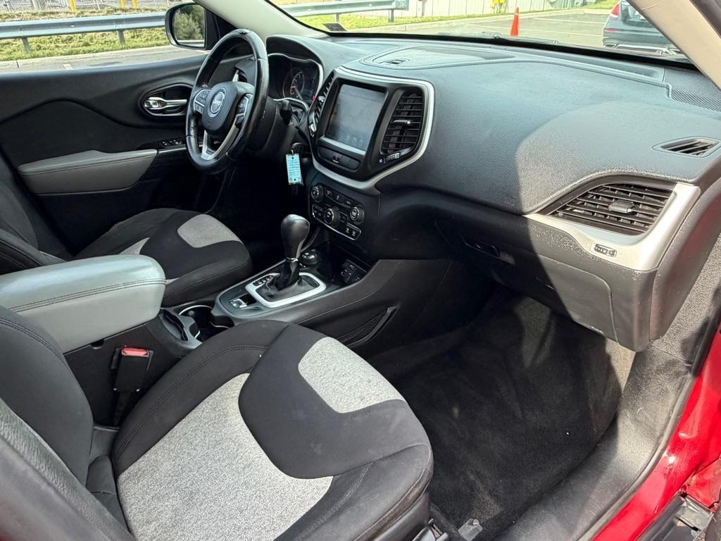 Jeep Cherokee 4WD 4dr Latitude 2014