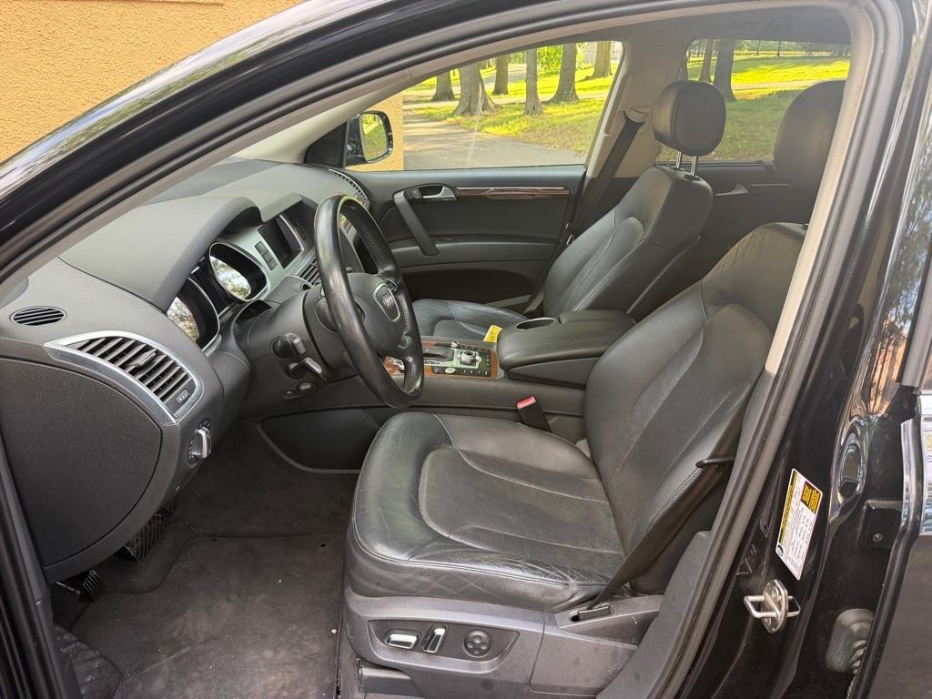 Audi Q7 quattro 4dr 3.0T S line 2012