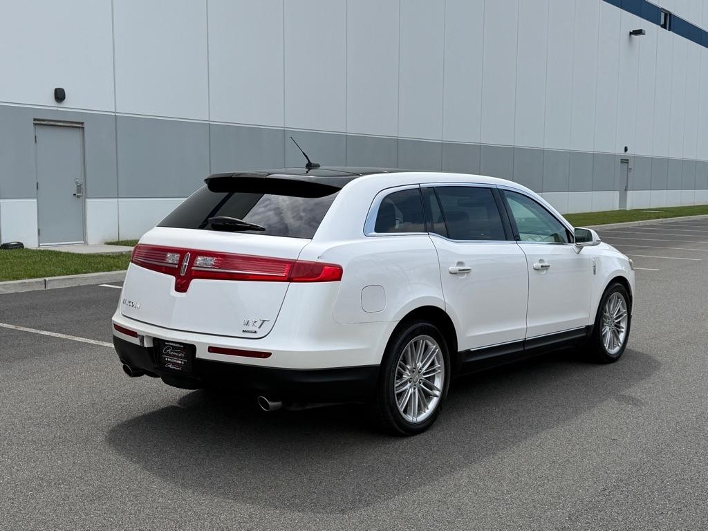Lincoln MKT 4dr Wgn 3.5L AWD EcoBoost 2013