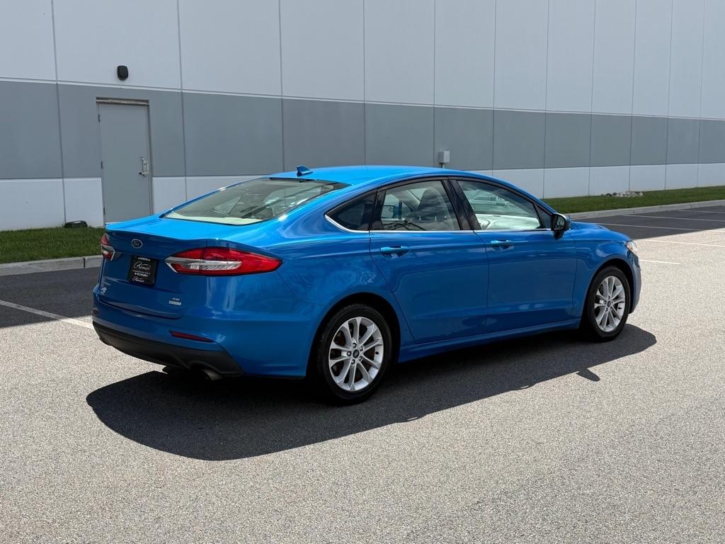 Ford Fusion SE FWD 2020