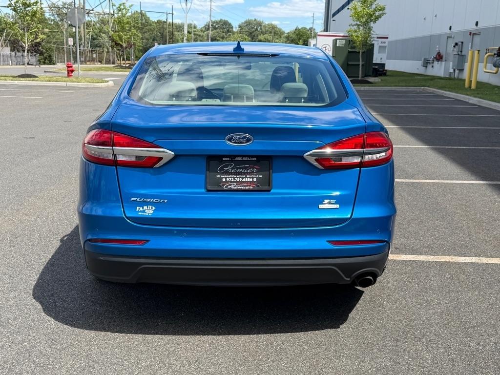 Ford Fusion SE FWD 2020