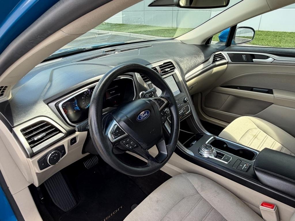 Ford Fusion SE FWD 2020