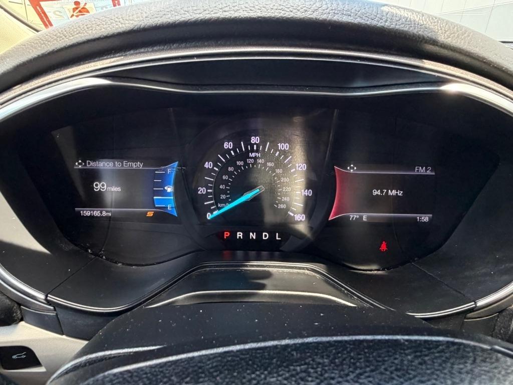 Ford Fusion SE FWD 2020