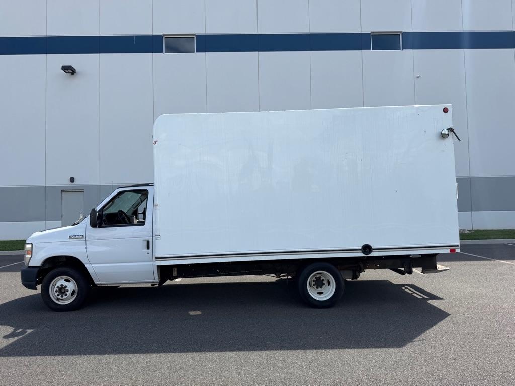 Ford E-Series Cutaway  2019