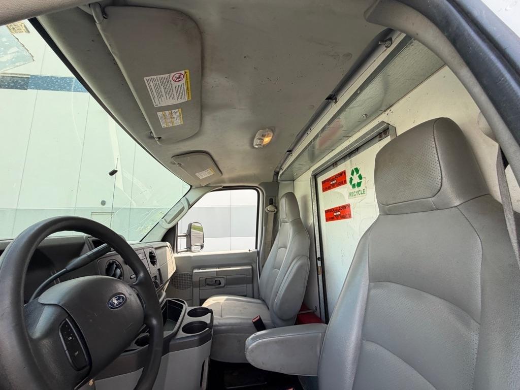 Ford E-Series Cutaway  2019