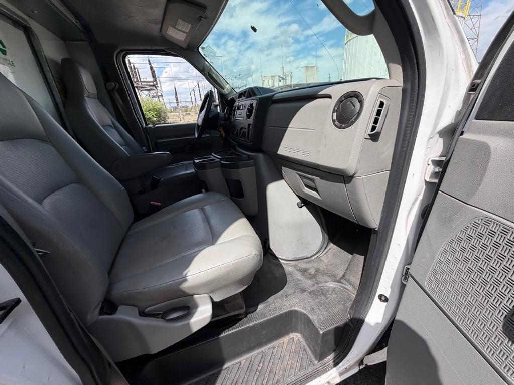 Ford E-Series Cutaway  2019