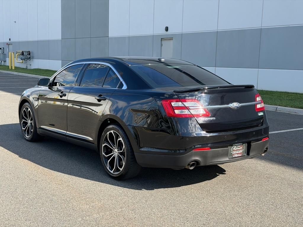 Ford Taurus SHO AWD 2018