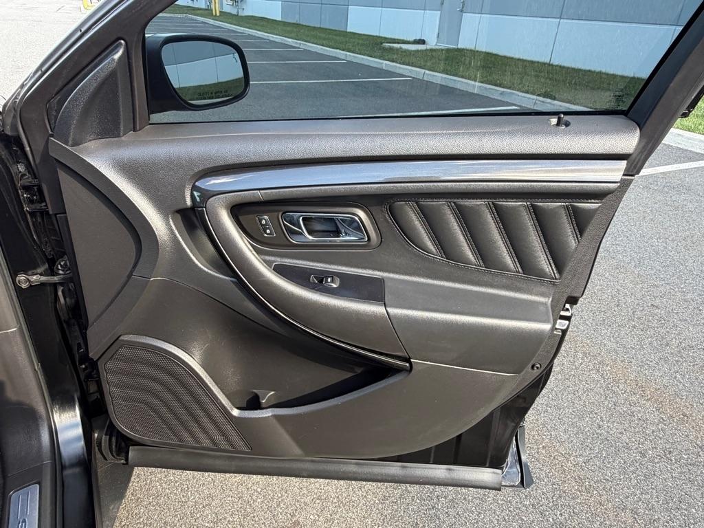 Ford Taurus SHO AWD 2018