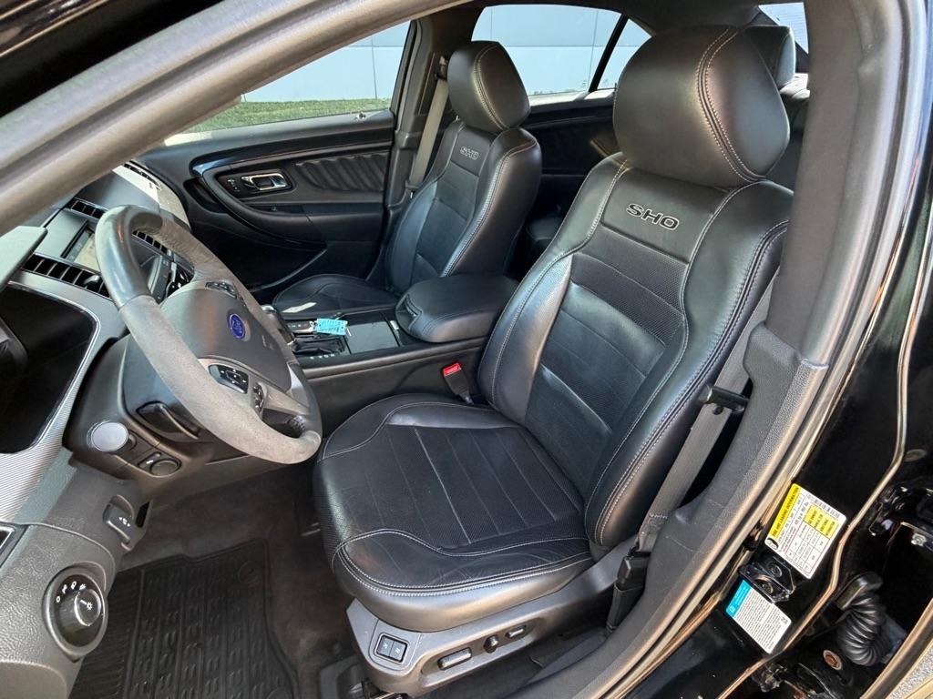 Ford Taurus SHO AWD 2018