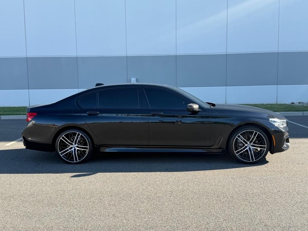 BMW 7 Series 750i xDrive Sedan 2018
