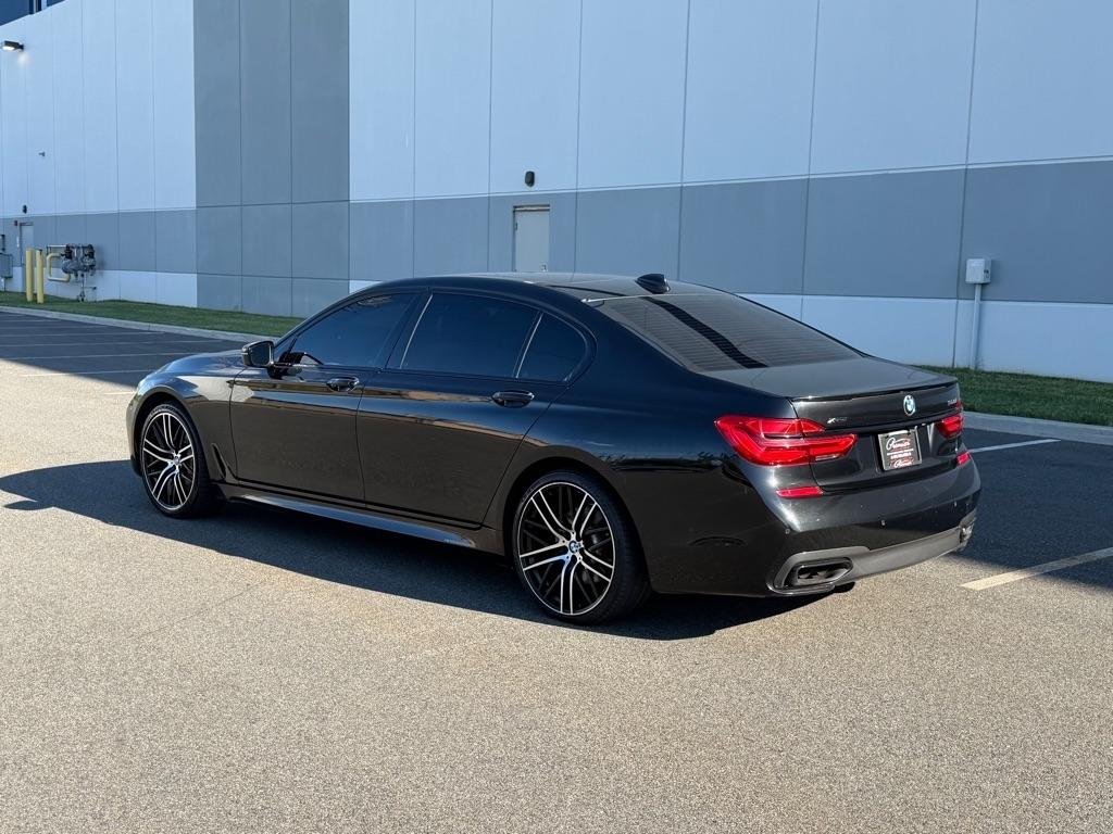 BMW 7 Series 750i xDrive Sedan 2018