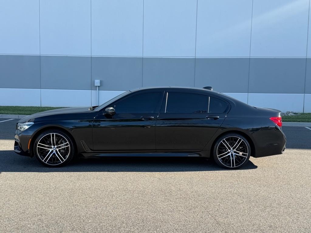BMW 7 Series 750i xDrive Sedan 2018