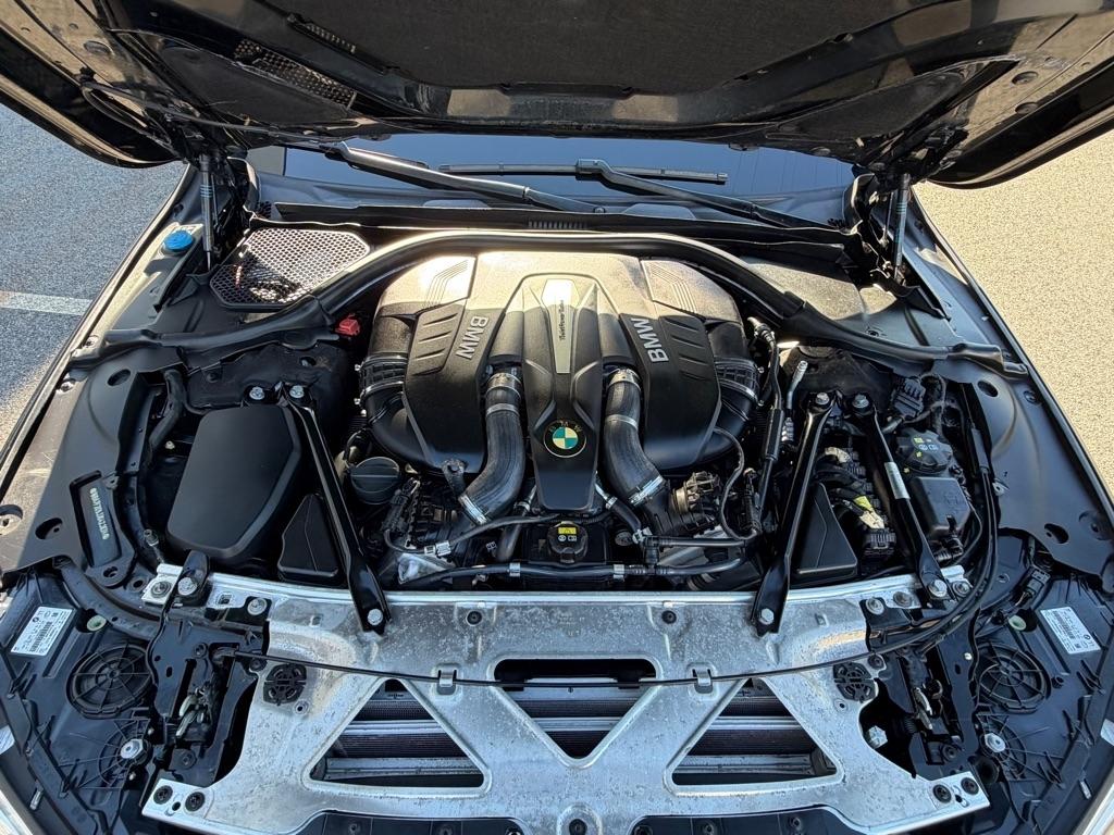 BMW 7 Series 750i xDrive Sedan 2018