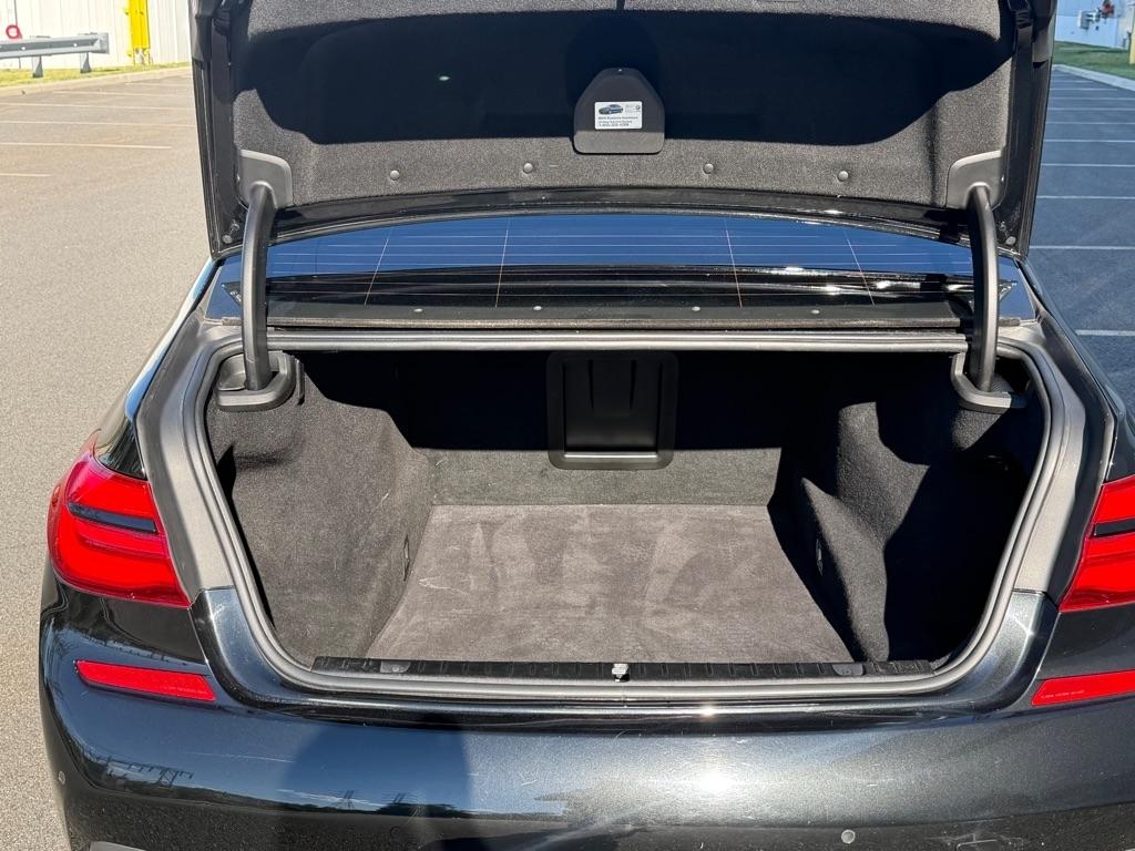 BMW 7 Series 750i xDrive Sedan 2018