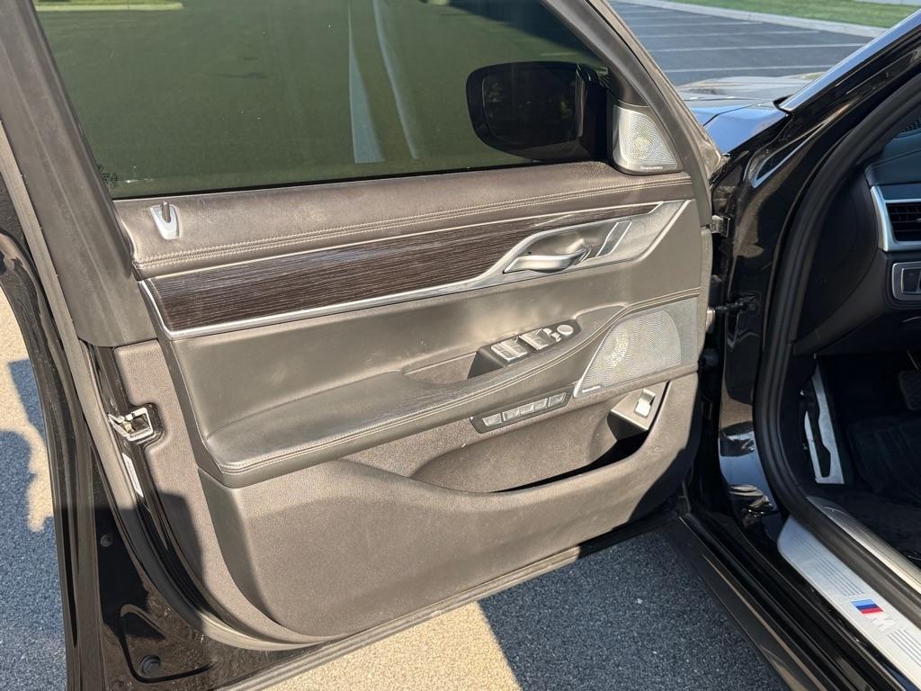 BMW 7 Series 750i xDrive Sedan 2018
