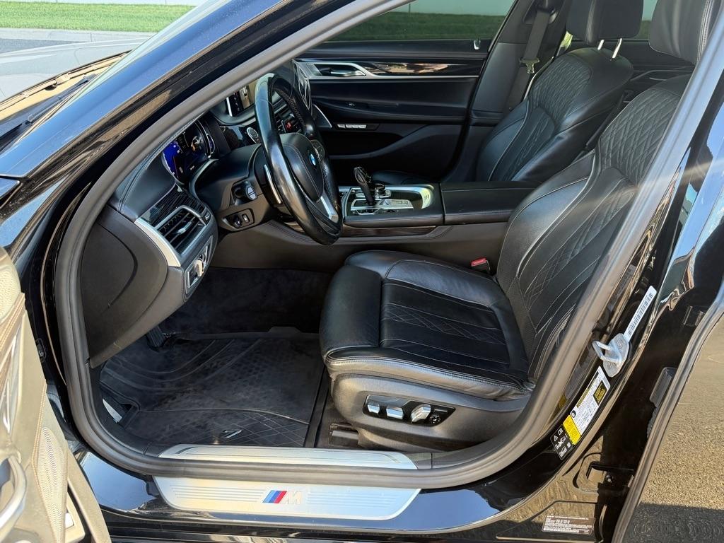 BMW 7 Series 750i xDrive Sedan 2018