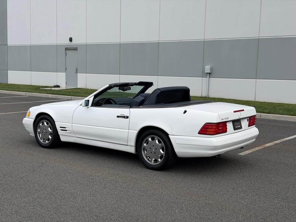 Mercedes-Benz SL Class 2dr Roadster 3.2L 1996