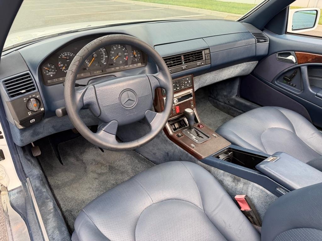 Mercedes-Benz SL Class 2dr Roadster 3.2L 1996