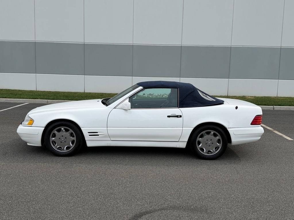 Mercedes-Benz SL Class 2dr Roadster 3.2L 1996