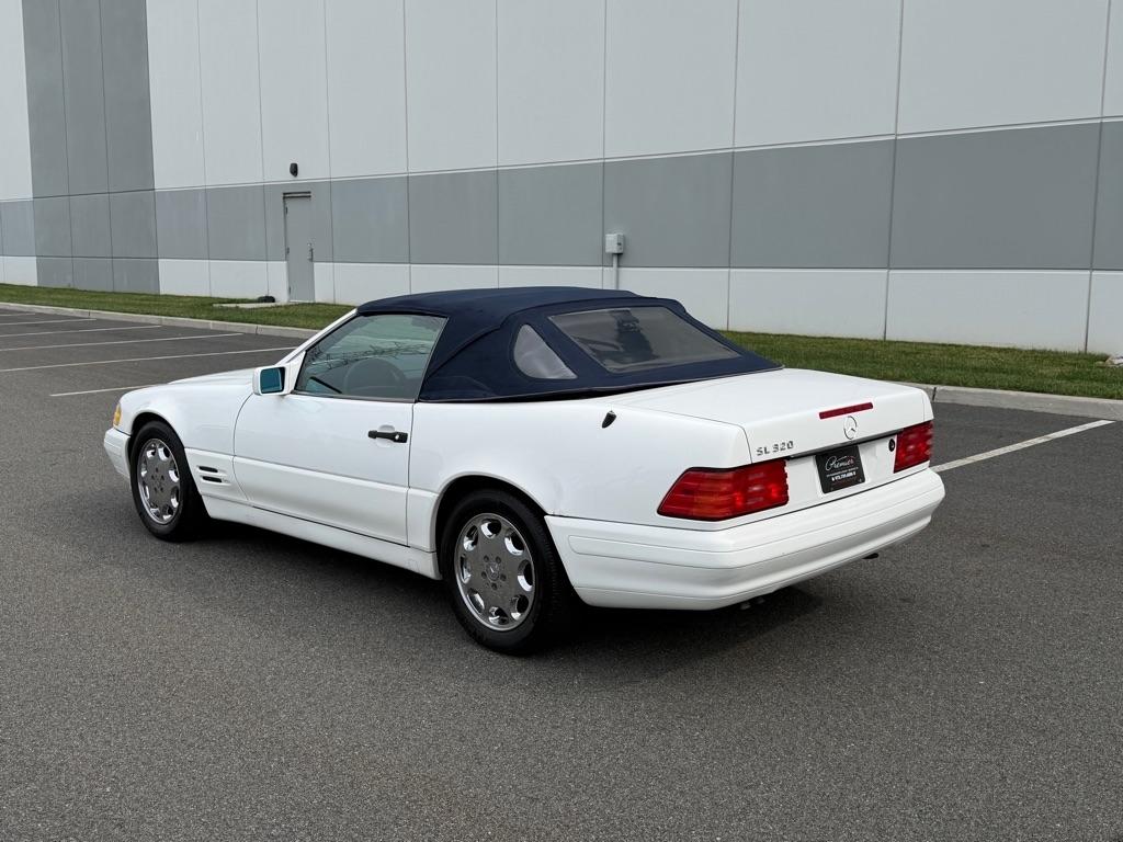 Mercedes-Benz SL Class 2dr Roadster 3.2L 1996