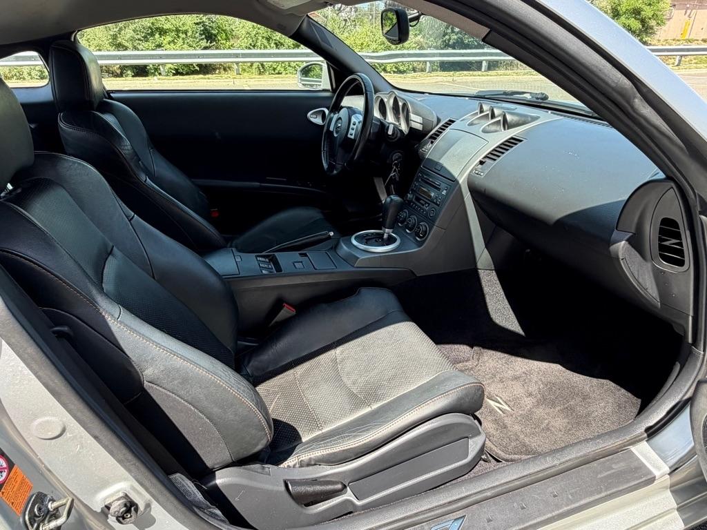 Nissan 350Z  2003
