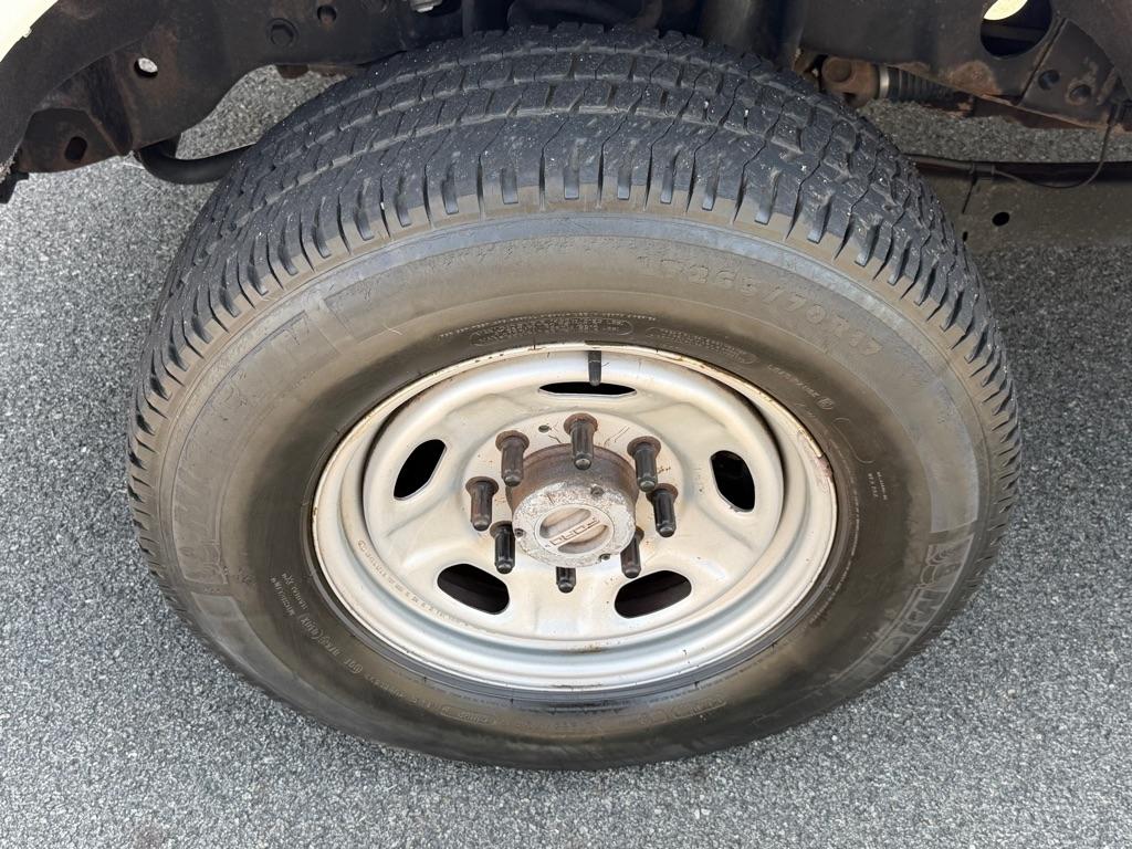 Ford Super Duty F-250 SRW  2013