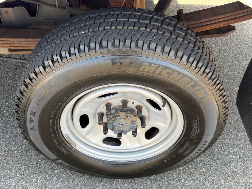 Ford Super Duty F-250 SRW  2013