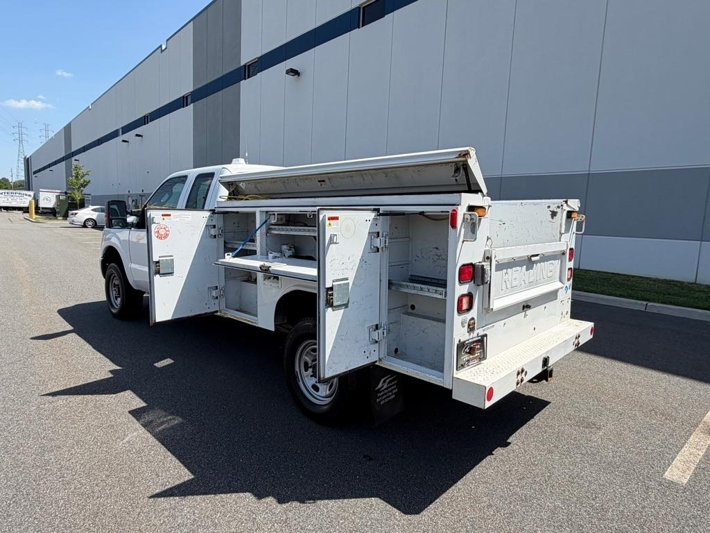 Ford Super Duty F-250 SRW  2013