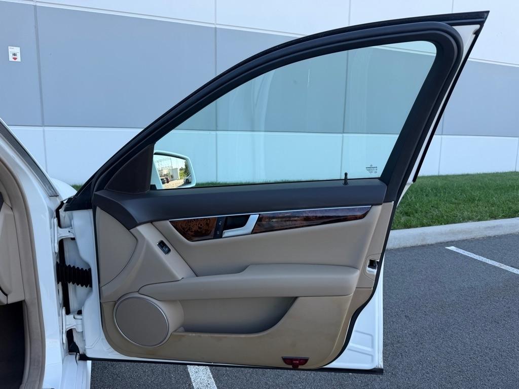 Mercedes-Benz C-Class  2013