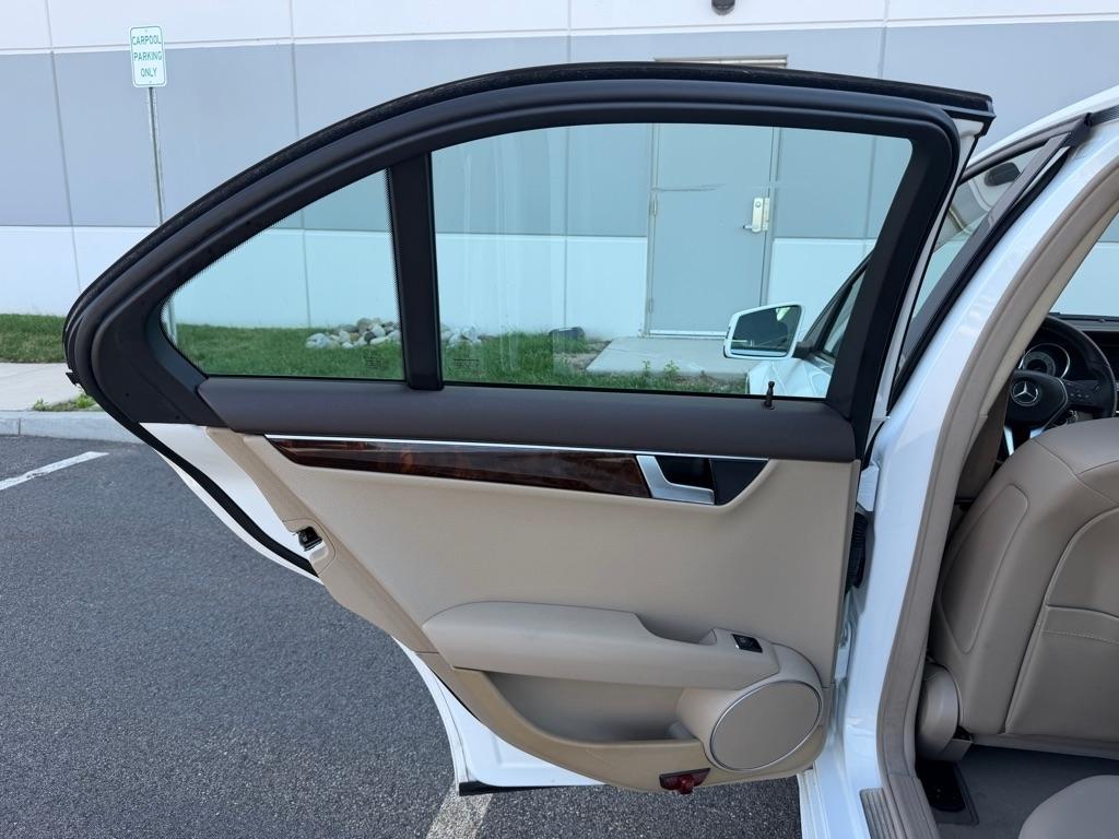 Mercedes-Benz C-Class  2013