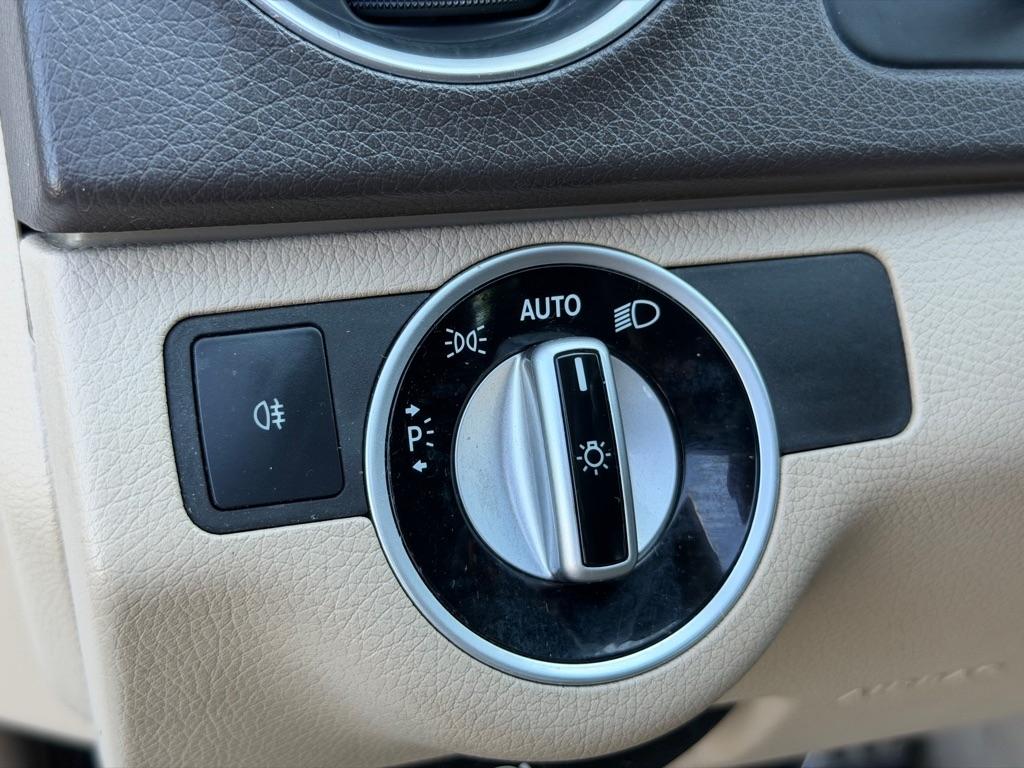 Mercedes-Benz C-Class  2013