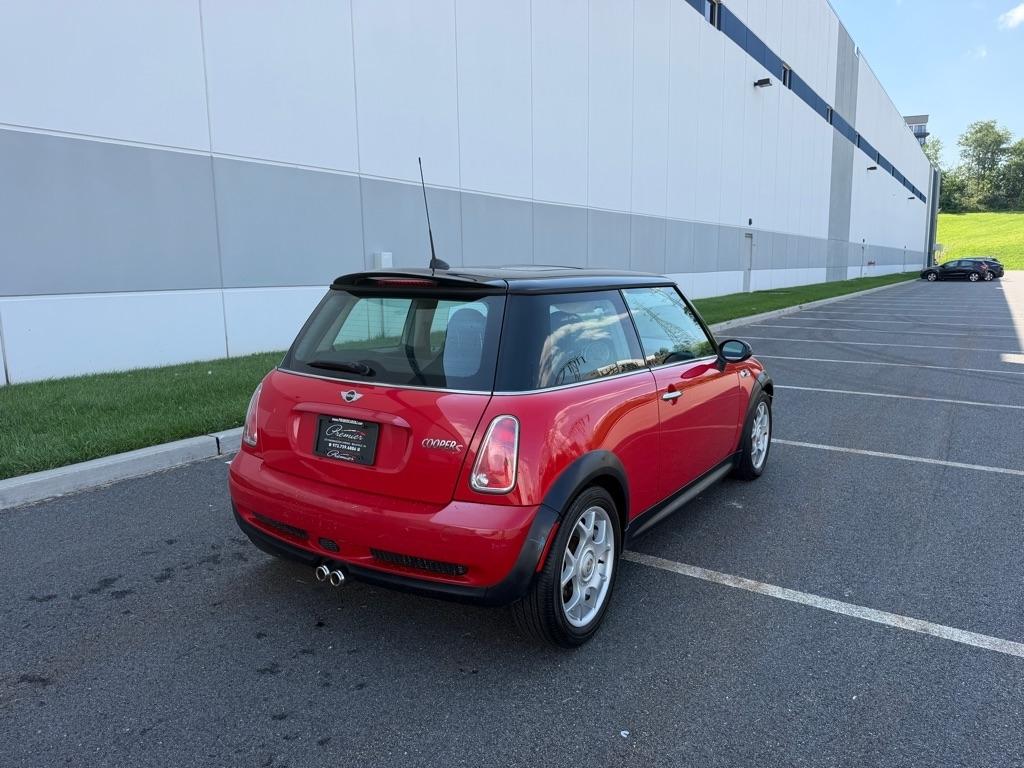 MINI Cooper Hardtop  2005