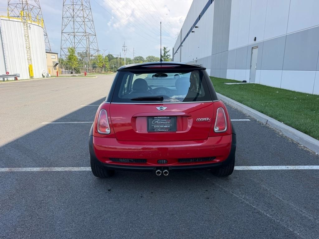 MINI Cooper Hardtop  2005