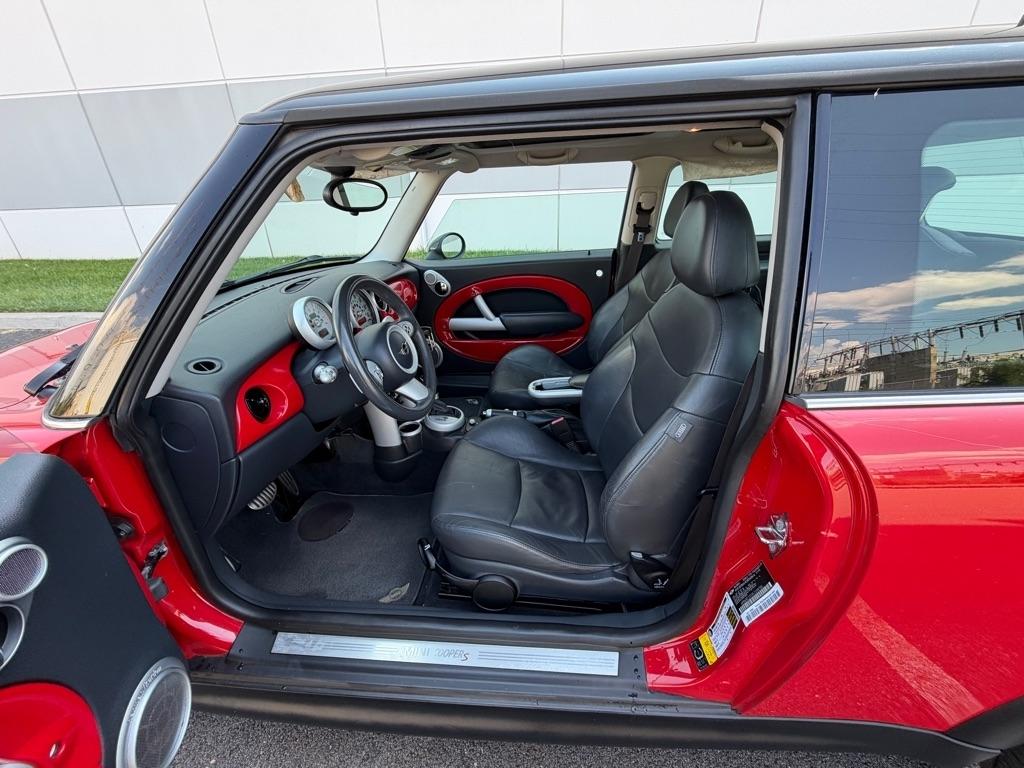 MINI Cooper Hardtop  2005