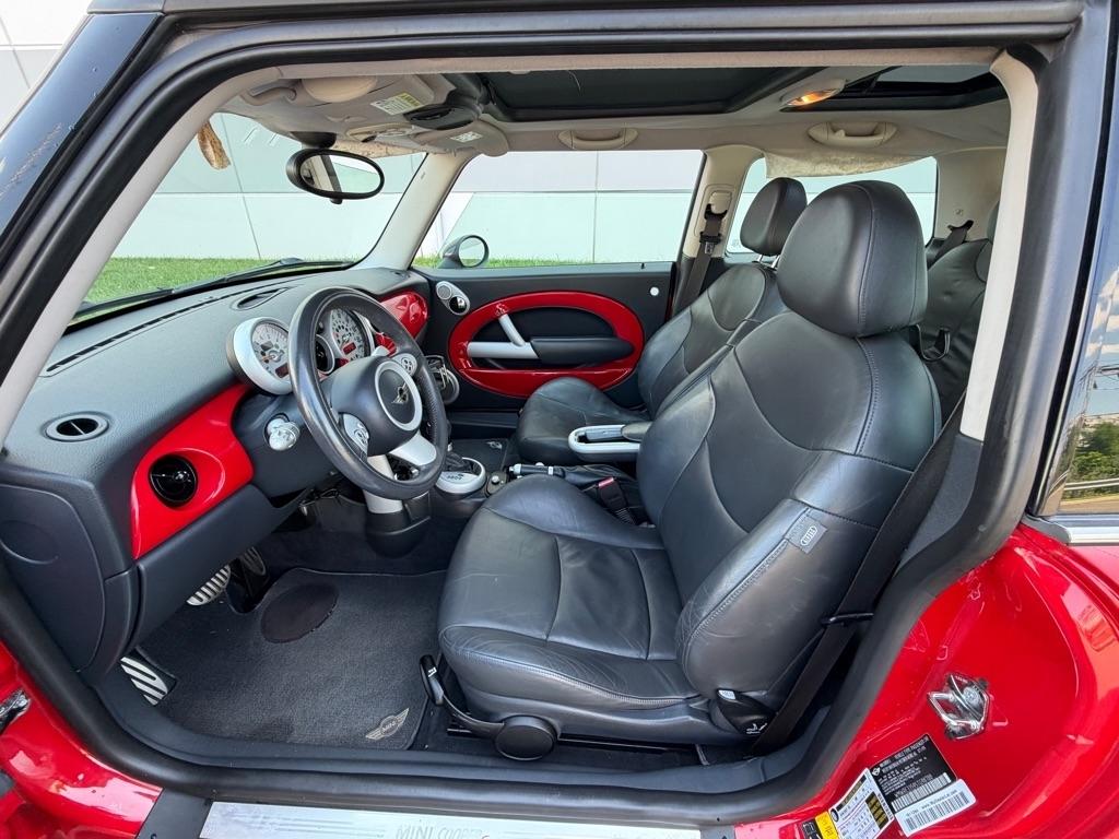 MINI Cooper Hardtop  2005