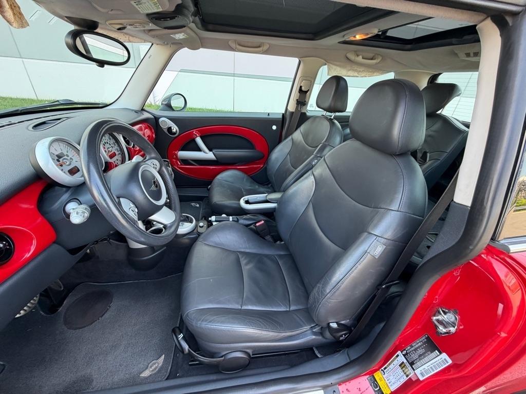 MINI Cooper Hardtop  2005