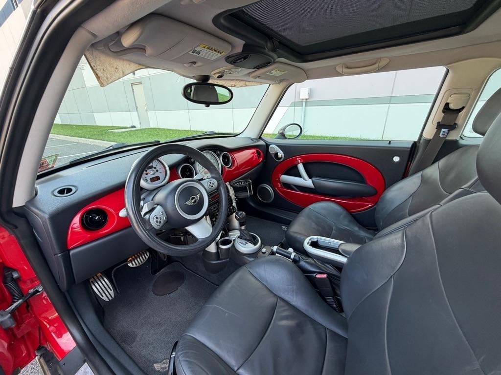 MINI Cooper Hardtop  2005