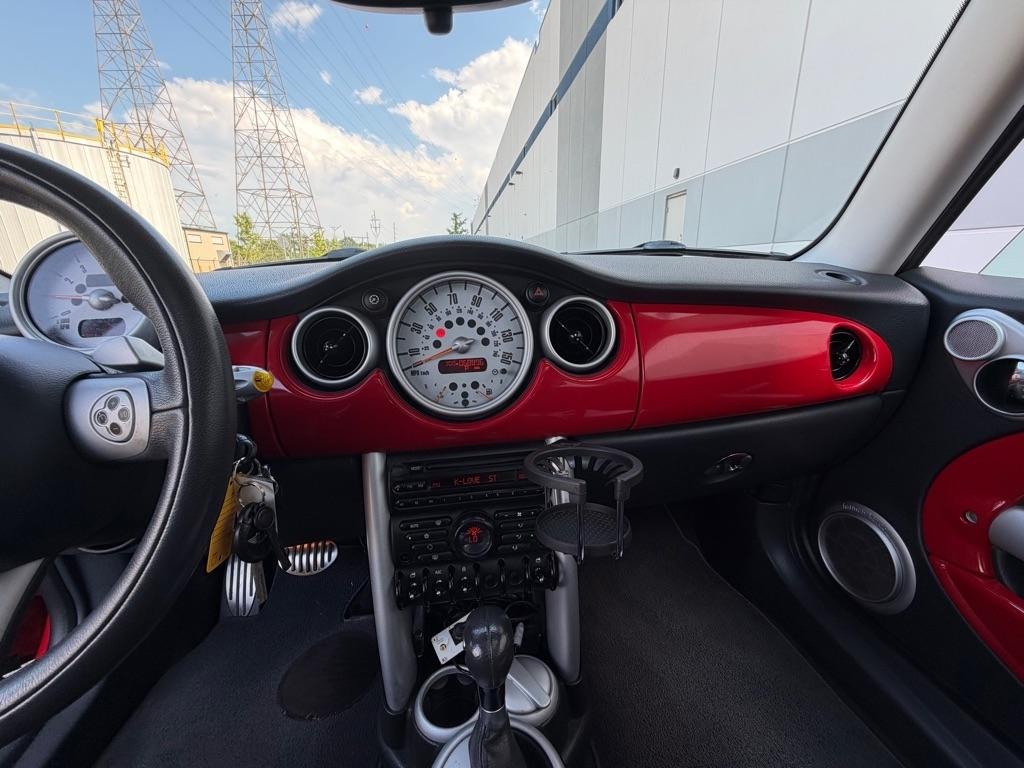 MINI Cooper Hardtop  2005
