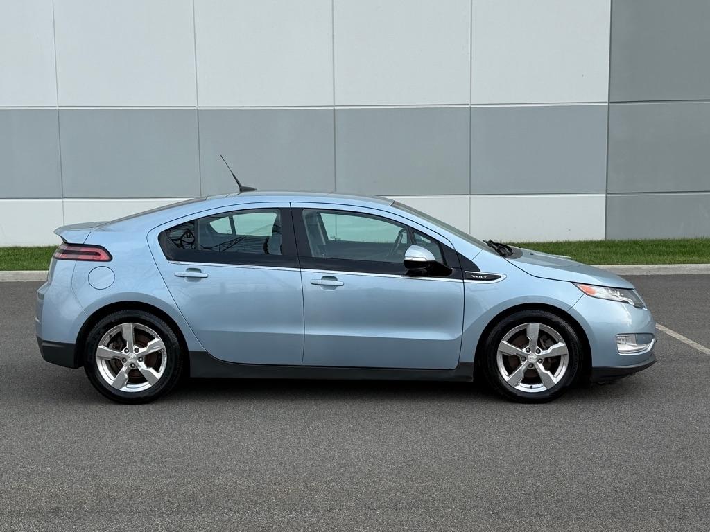 Chevrolet Volt  2014